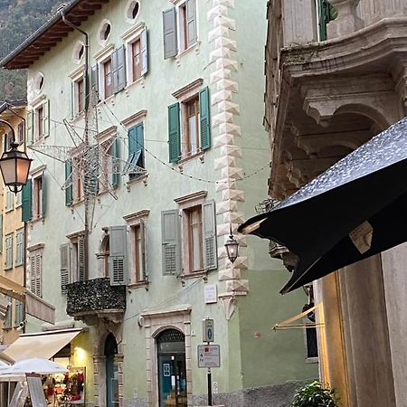 Casa Mia Apartment Riva del Garda Luaran gambar