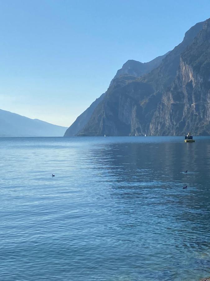Casa Mia Apartment Riva del Garda Luaran gambar