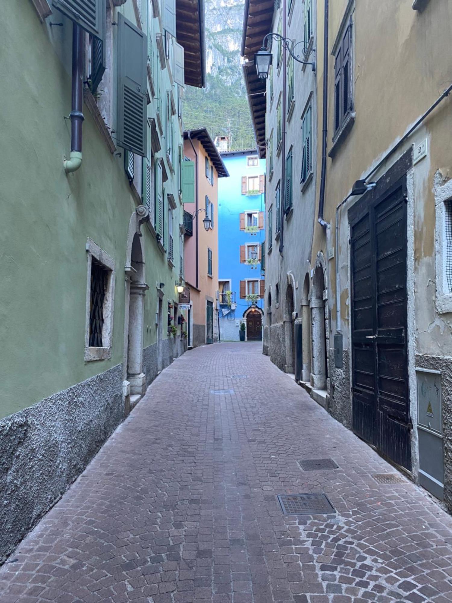 Casa Mia Apartment Riva del Garda Luaran gambar