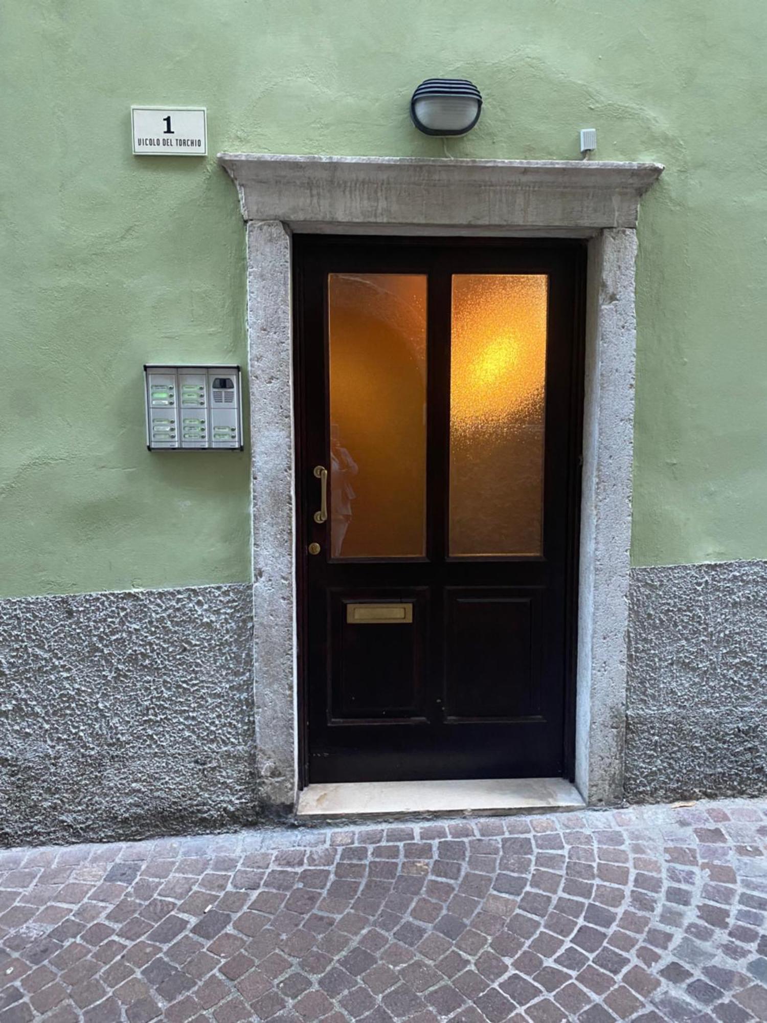 Casa Mia Apartment Riva del Garda Luaran gambar